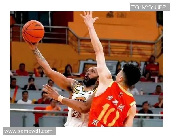 CBA辽宁队与深圳队精彩对决录像回放全程回顾与分析